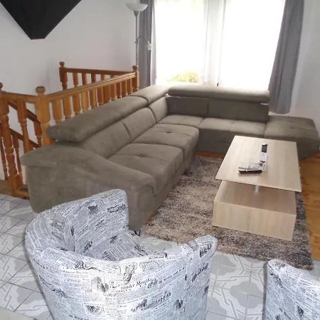Ferienhaus In Balatonmariafürdo 19443 Balatonmáriafürdő